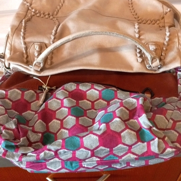 Cream Berlin Bag - Picture 6 of 6